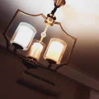 لوستر وارداتی . ۳ شعله|لوستر و چراغ آویز|رشت, سعدی (تختی)|دیوار