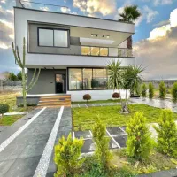 رو-دستش-نمیاد-میگی-نه-خودت-بیا-ببین-متوجه-میشی