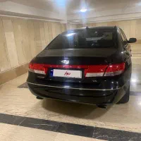 هیوندا ازرا ۲۰۱۰ مشکی