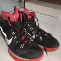 کفش والیبال