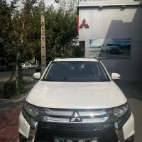 میتسوبیشی اوتلندر