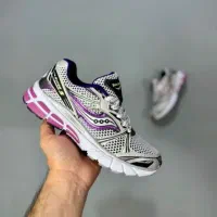 حراج کتونی آکبند ساکونی سایز۴۱تا۴۴اورجینال ویتنام