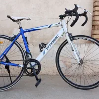 دوچرخه کورسی.تمیز و سالم آلمینیوم