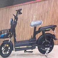 اسکوتر برقی موتوری شارژی