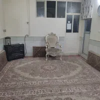 ویلایی ۱۴۰ متری /۲ طبقه / همکف و بالا