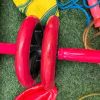 مقداری لوازم ورزشی یکجا فروشی|تجهیزات ورزشی|پرند, فاز ۳|دیوار