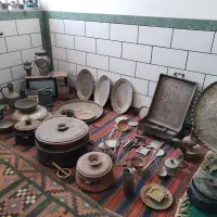 تعدادی وسایل مس قیدیمی واتیغه