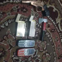 دوتا مینی گوشی با چندتا فندک|موبایل|اصفهان, لاله|دیوار