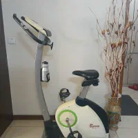 دوچرخه ثابت دیجیتال