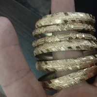 طلا 50 زیر تابلو