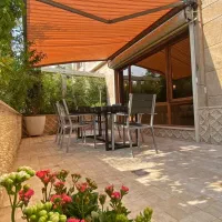 سایه بان بازویی