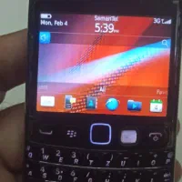گوشی بلکبری مدل ۹۷۹۰ قدیمی و کلکسیونی|موبایل|تهران, پاسداران|دیوار
