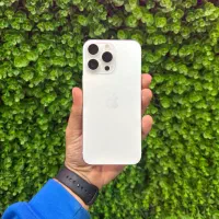 ۱۶ پرو مکس در حد