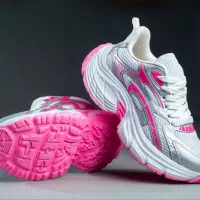 آفر ویژه کتونی های جذاب نایک زوم مردانه زنانه|کیف، کفش، کمربند|بیرجند, |دیوار