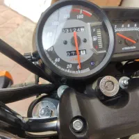 موتور سیکلت کی وی مدل۴۰۳