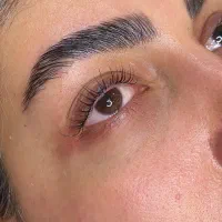 لیفت و لمینت مژه و ابرو