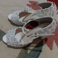 کفش پاشنه بلند