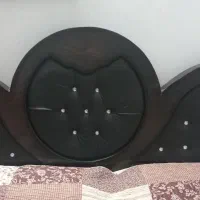 تخت و کمد