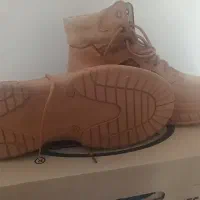 بوت|کیف، کفش، کمربند|شهرکرد, |دیوار