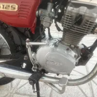 هندا ۱۲۵ تیز پر