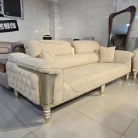 طرح تعویض مبل کهنه کار کرده با مبل نو