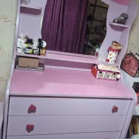 تخت خواب ،کمد و ...