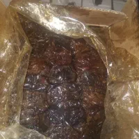 خرما  یک کیلو نیم وزن خالص