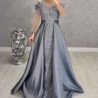 حراجی لباس مجلسی به دلیل تک سایز بودن|لباس|تهران, قلمستان|دیوار