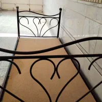 تخت یک نفره