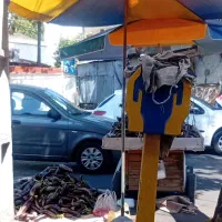 یک عددگاری دوعددچتر دوعددترازو درحد نوفقدیکی باطری