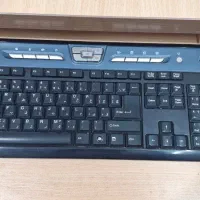 میز کامپیوتر به همراه کامپیوتر و اسپیکر|رایانه رومیزی|زنجان, |دیوار