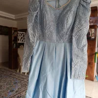 پیراهن مجلسی بسیار شیک و نو و دنباله دار|لباس|رشت, توشیبا|دیوار