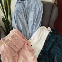 لباس در حد نو|لباس|چالوس, |دیوار