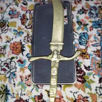 برنز کلکسیونی|کلکسیون اشیاء عتیقه|شیراز, کوشک میدان|دیوار