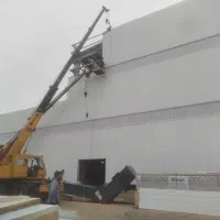 پوشش سقف و تخریب سازه های فلزی