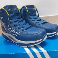 کتونی خارجی دخترانه