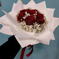 گل زیبا با روبان