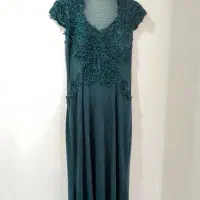 تعدادی لباس مجلسی باهم