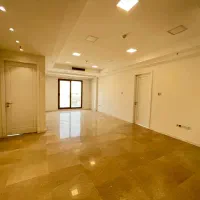 پاسداران-موقعیت-اداری-95متر2اتاق-لابی
