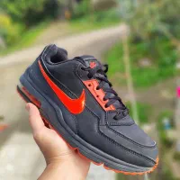 کتونی اورجینال نایک و پوما سایز ۴۵/۴۶