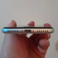 ایفون se 2020|موبایل|چهارباغ, |دیوار