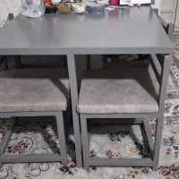 میز ناهارخوری کمجا