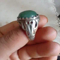 انگشتر یشم سبز