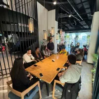 دورهمی تمرین مکالمه انگلیسی