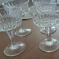 بستنی خوری شیرینی شکلات خوری ژاپن