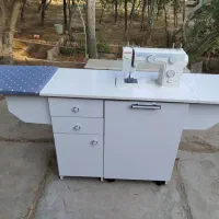 فروش میز چرخ خیاطی به همراه سردوز و صحفه میز اتو