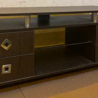 تلویزیون همراه با میز تلویزیون|تلویزیون و پروژکتور|رشت, لاکان شهر|دیوار