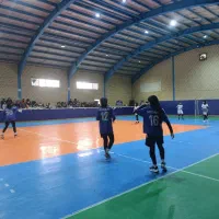 تیم هندبال ستارگان فردیس عضو میپذیرد