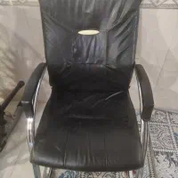 صندلی اداری چرم