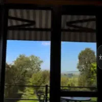 نظافت اقامتگاه* نیروی خانم*|استخدام خدمات فروشگاه و رستوران|شفت, |دیوار